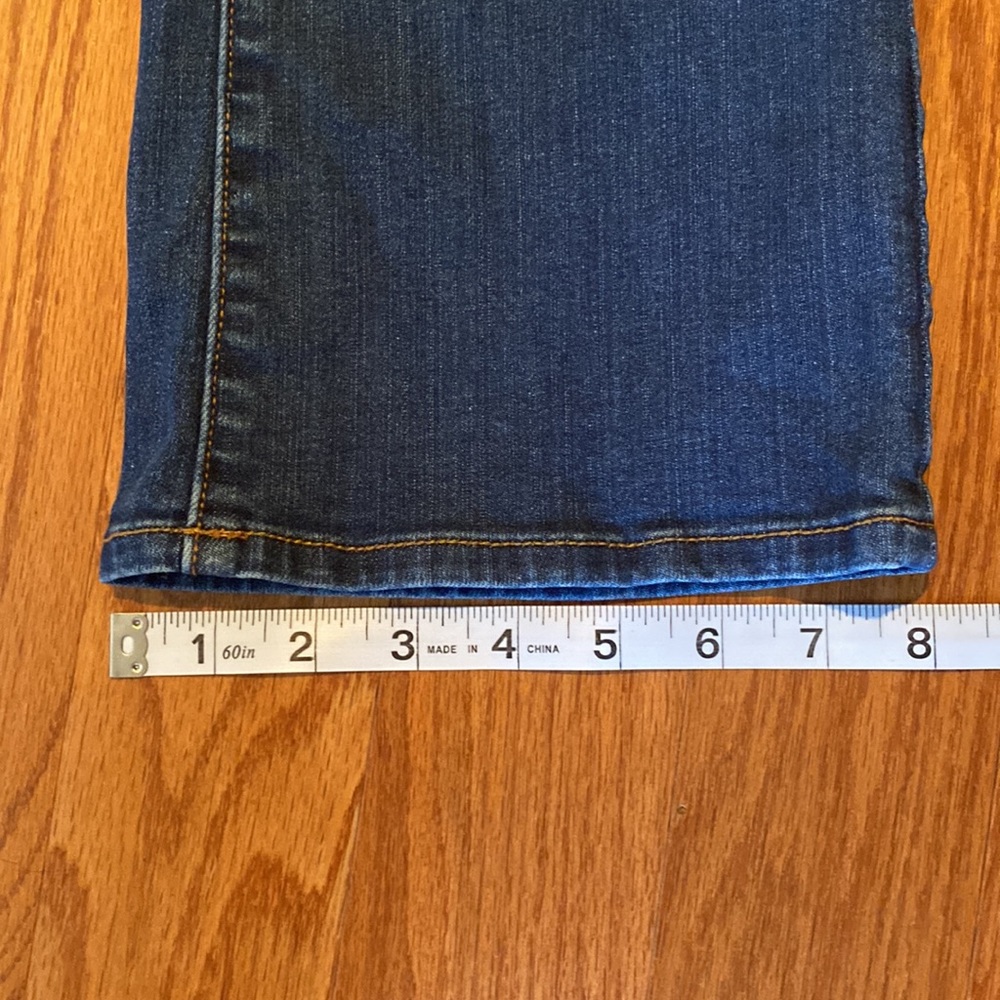 Lucky Brand Charlie Baby Boot Jeans. Size 6/28 Regular - Picture 11 of 15